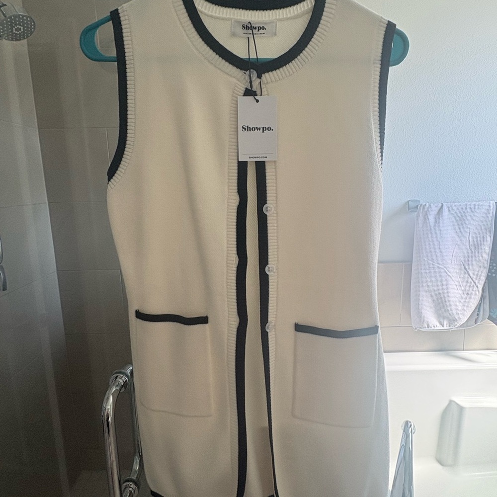 Showpo Cream Knit Top with Black Trim - Picture 5 of 6